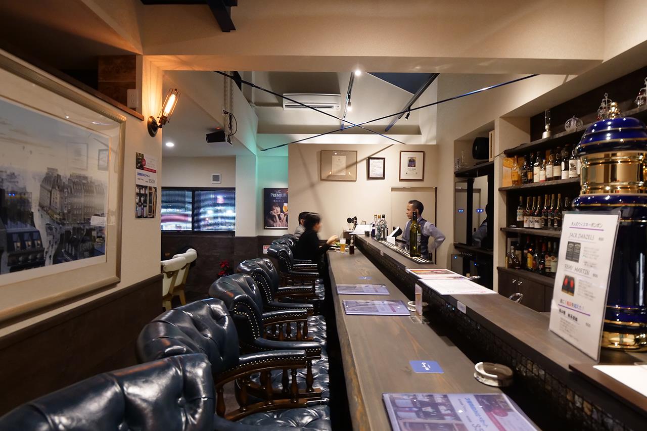 岡崎市で隠れ家的なバーといえば《Wine＆Bar Rainy106》！デートや大人な女子会にもおすすめです！是非お越しください！